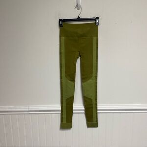 Fabletics Women’s High Waisted seamless Green Leggings Size XS